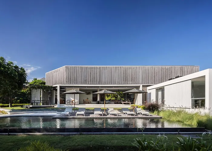 别墅 La Maison D'ulysse - Luxury 4-bedroom With Pool In Canggu