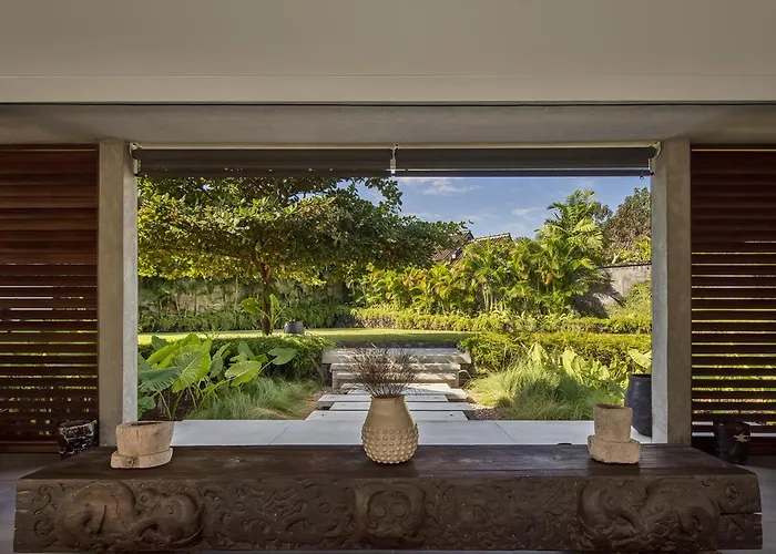 La Maison D'ulysse - Luxury 4-bedroom With Pool In Canggu 别墅 *