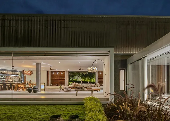 别墅 La Maison D'ulysse - Luxury 4-bedroom With Pool In Canggu