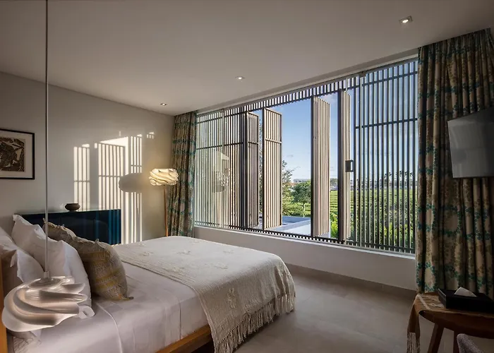 La Maison D'ulysse - Luxury 4-bedroom With Pool In Canggu